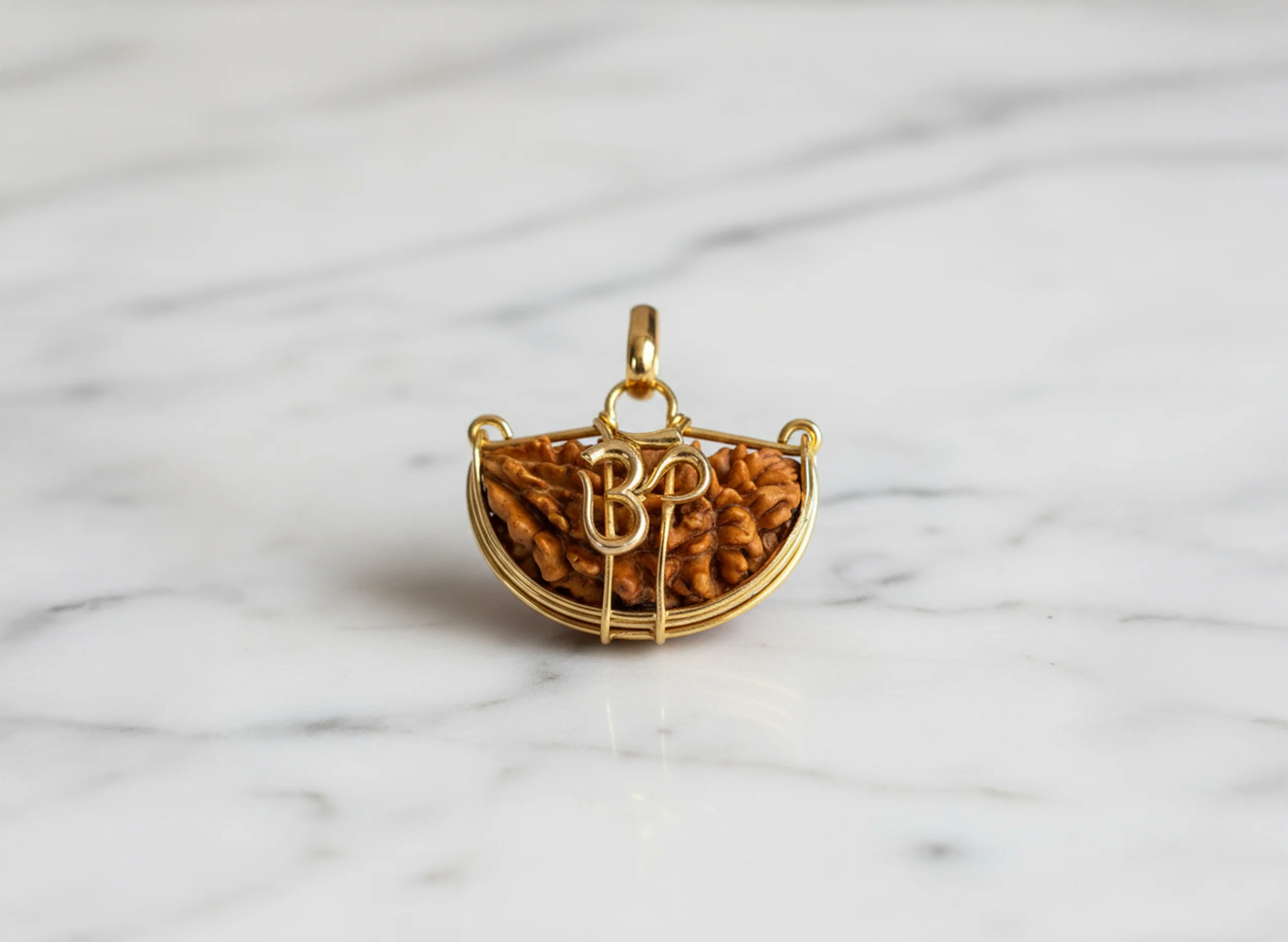 1 Mukhi (OM) Rudraksha