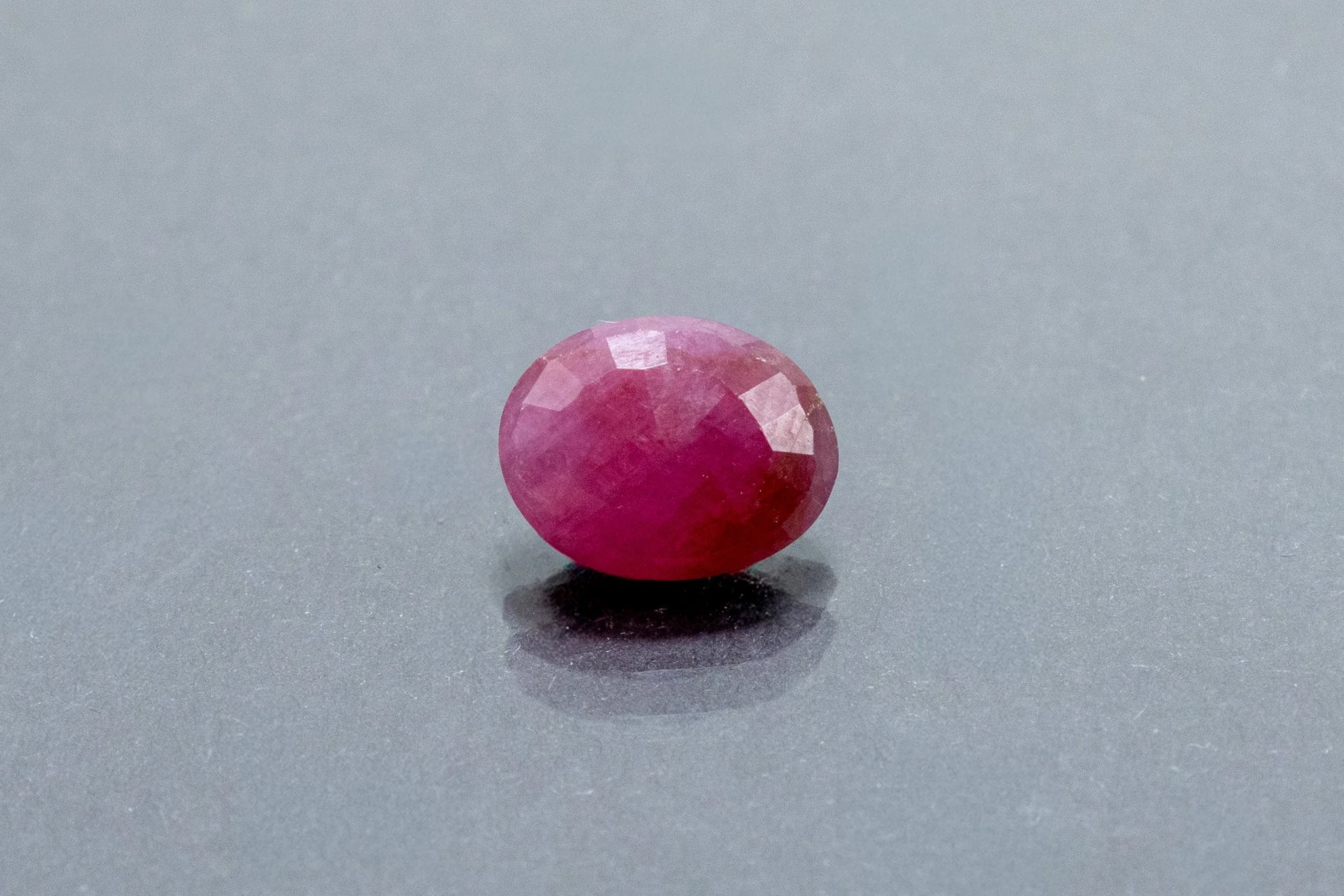 African Ruby - 2.60 Carat - Image 2