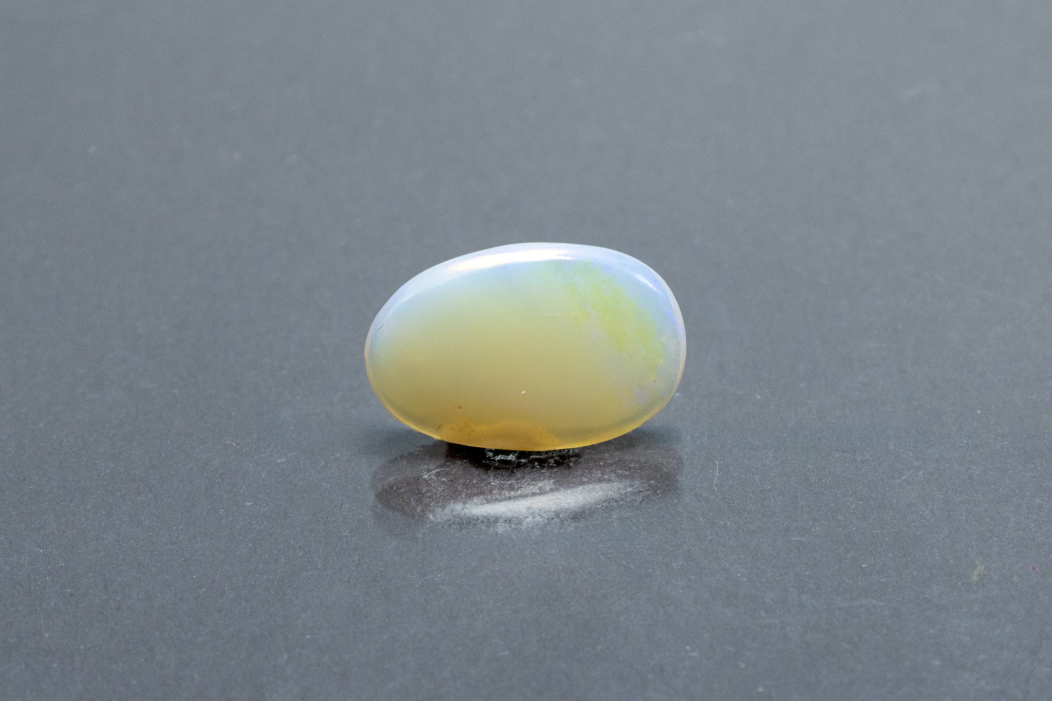 Opal - 2.98 Carat - Image 2