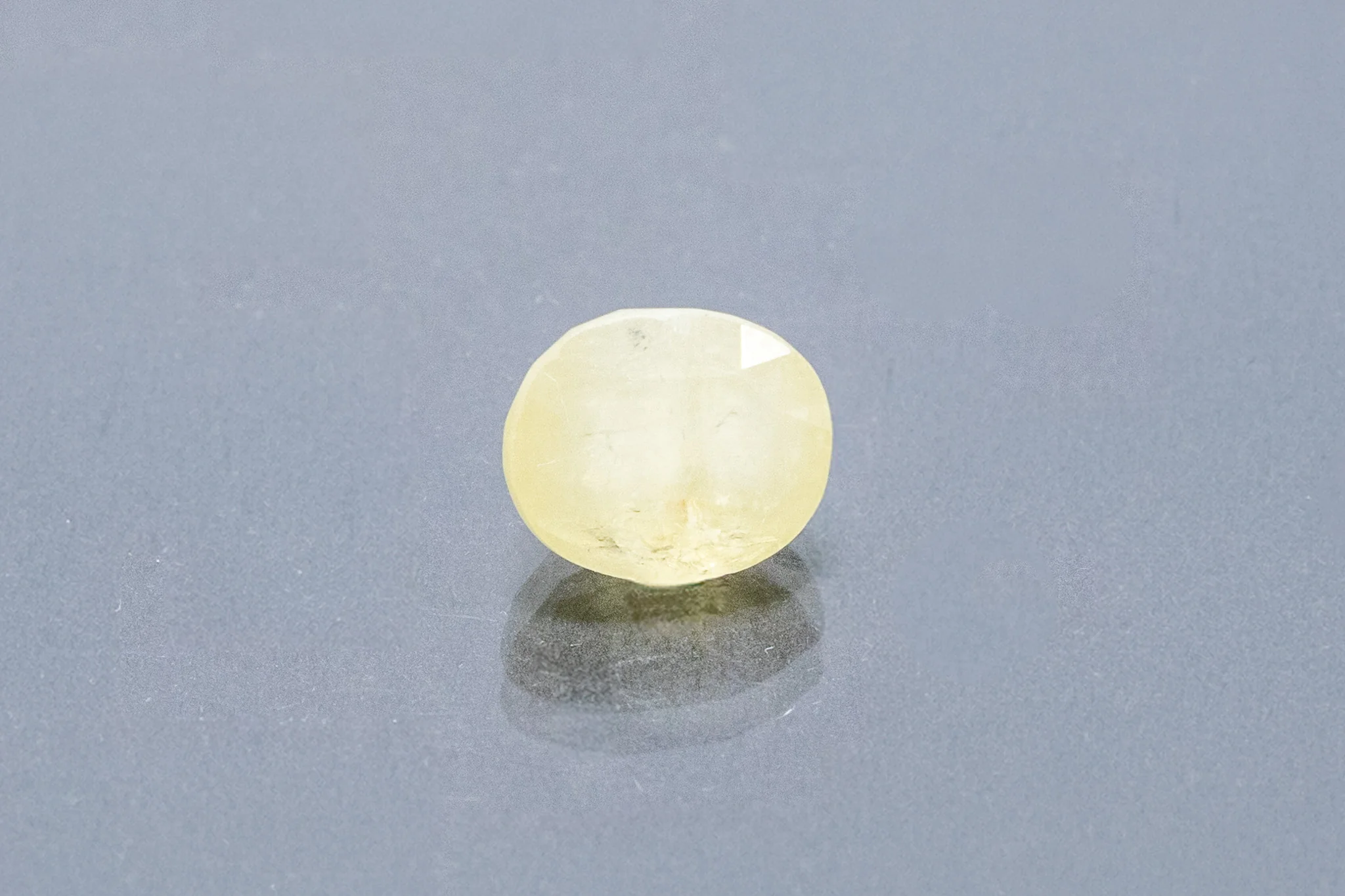 Ceylon Yellow Sapphire - 4.12 Carat