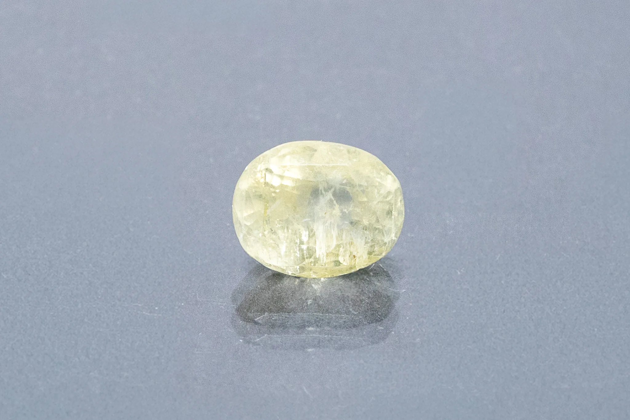 Ceylon Yellow Sapphire - 4.26 Carat