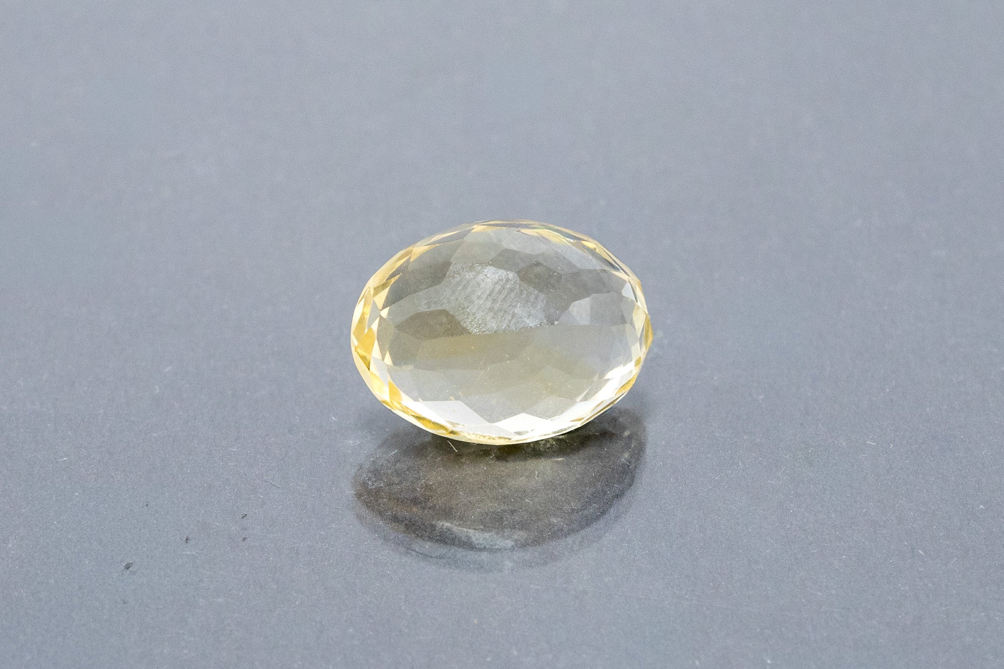 Citrine - 11.73 Carat - Image 2