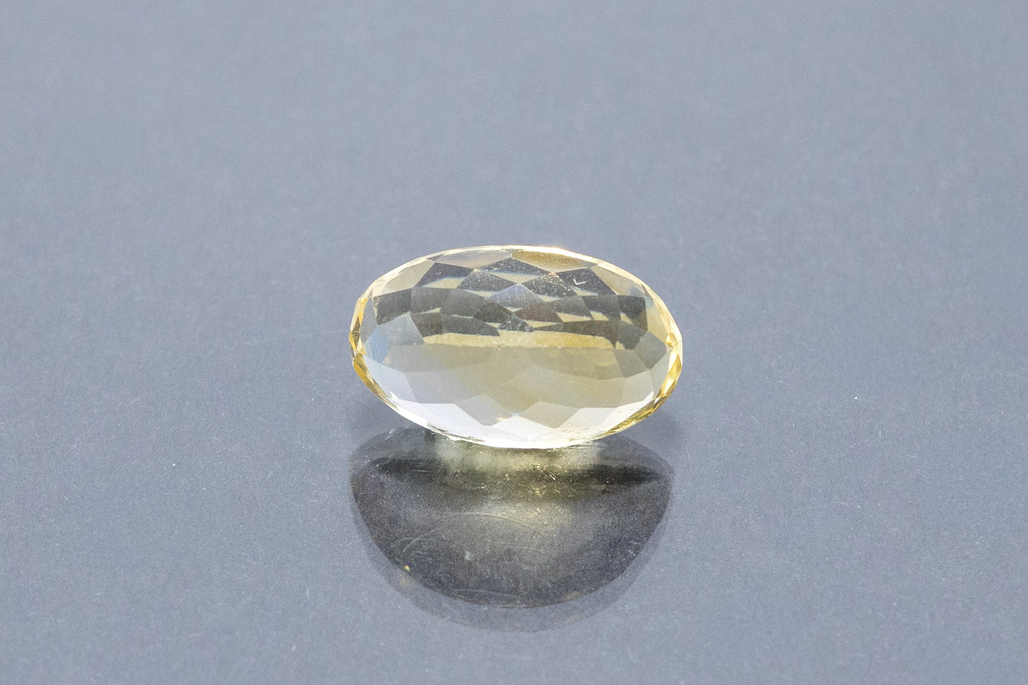 Citrine - 9.73 Carat - Image 2