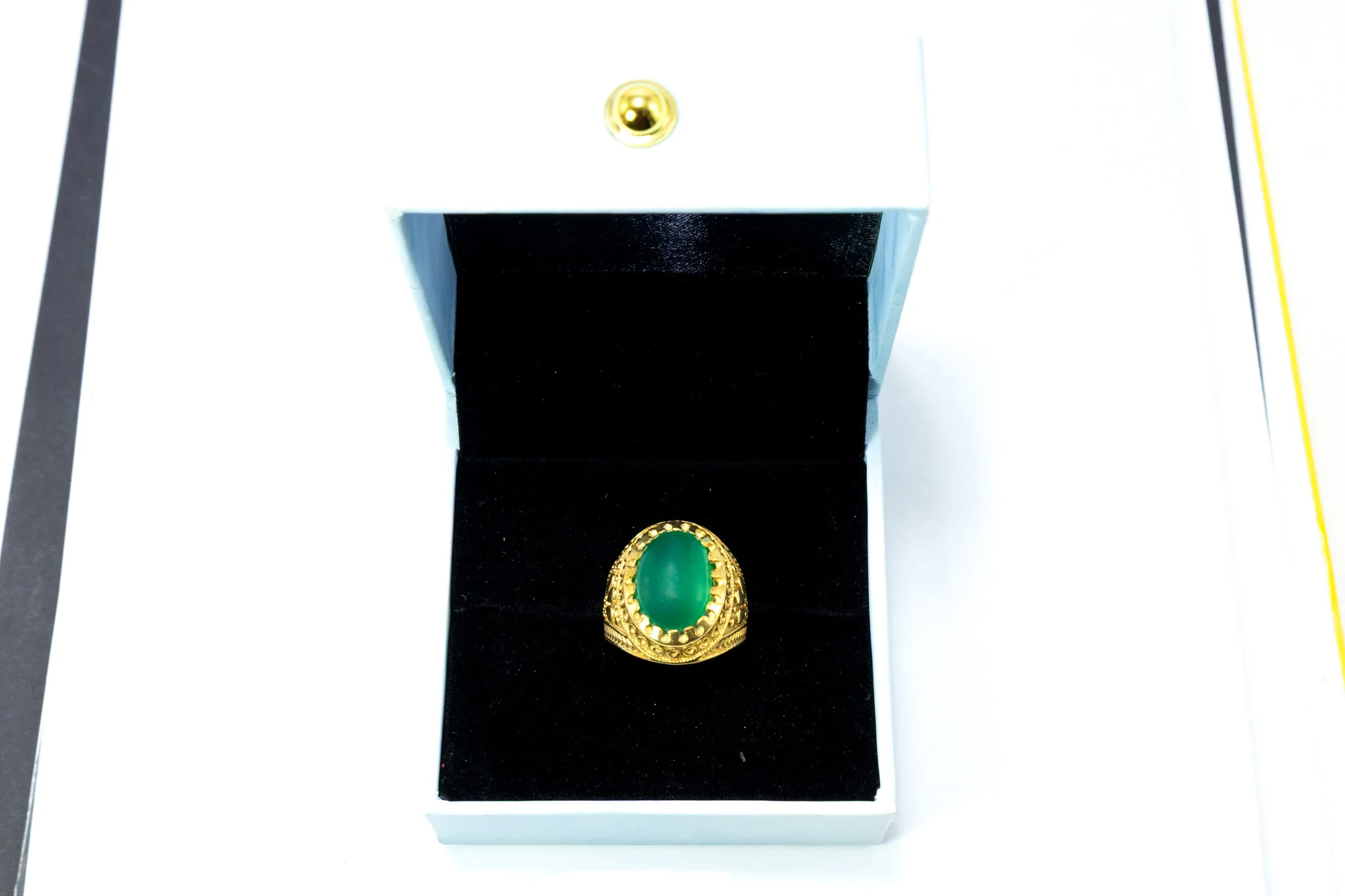 Green Onyx Designer Ring (10 Ratti) - Image 5
