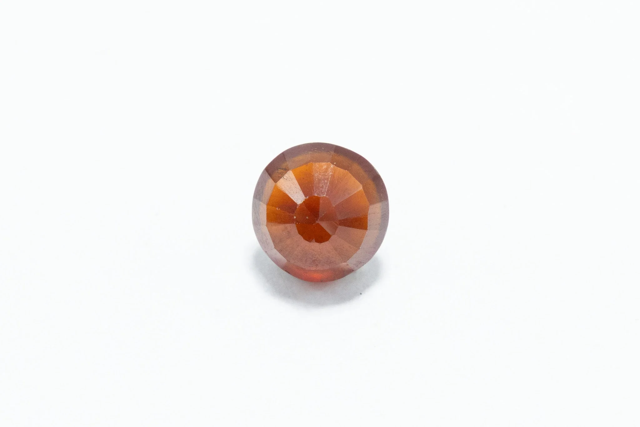 Hessonite - 4.72 Carat - Image 2