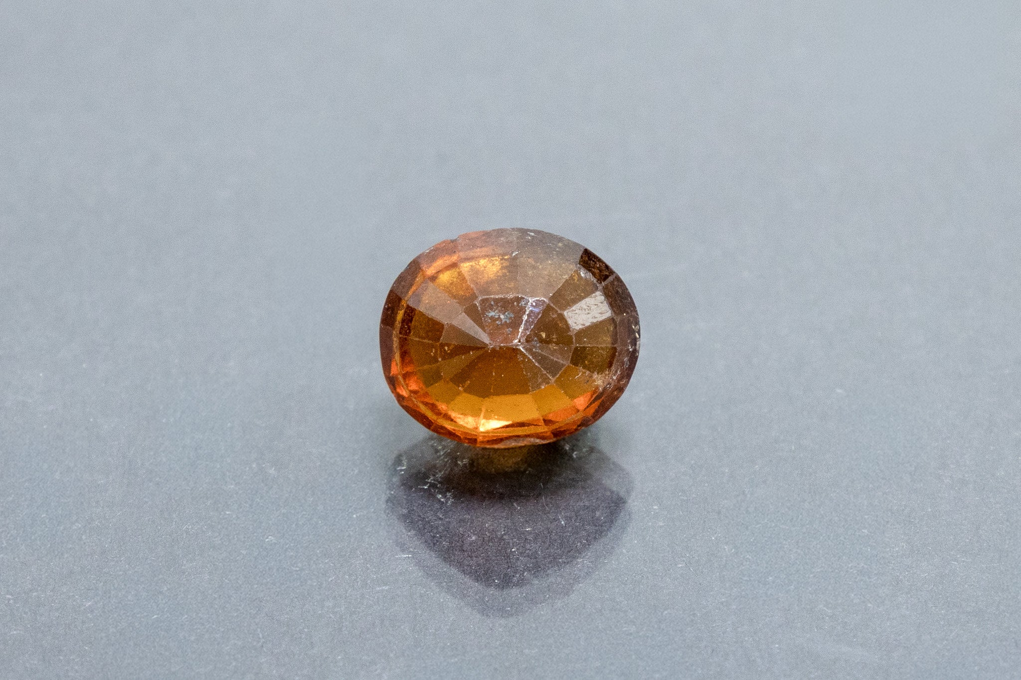 Hessonite - 5.32 Carat - Image 2