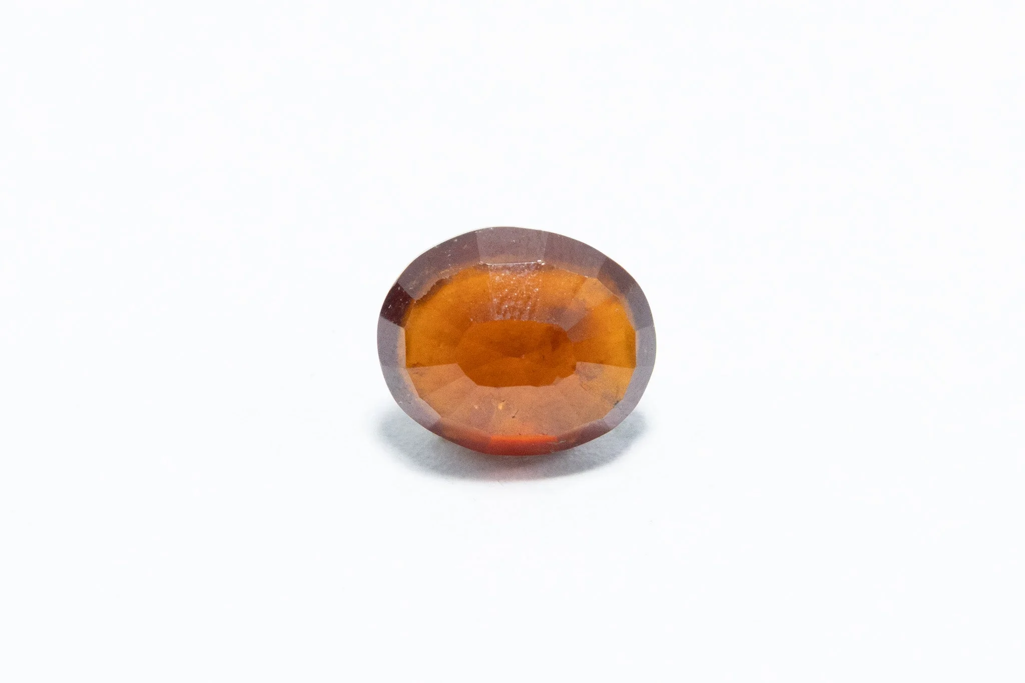 Hessonite - 5.75 Carat - Image 2