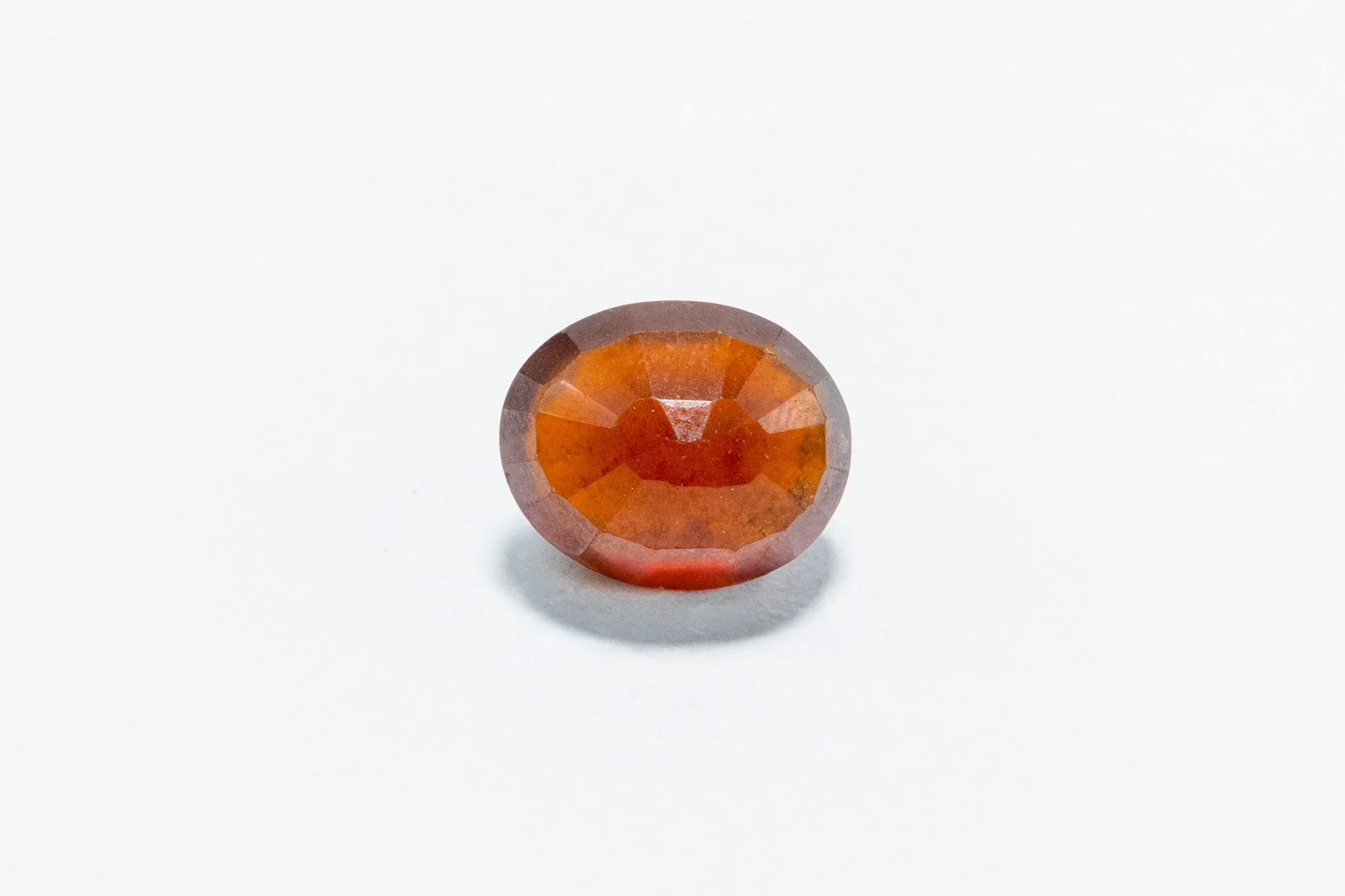 Hessonite - 6.69 Carat - Image 2