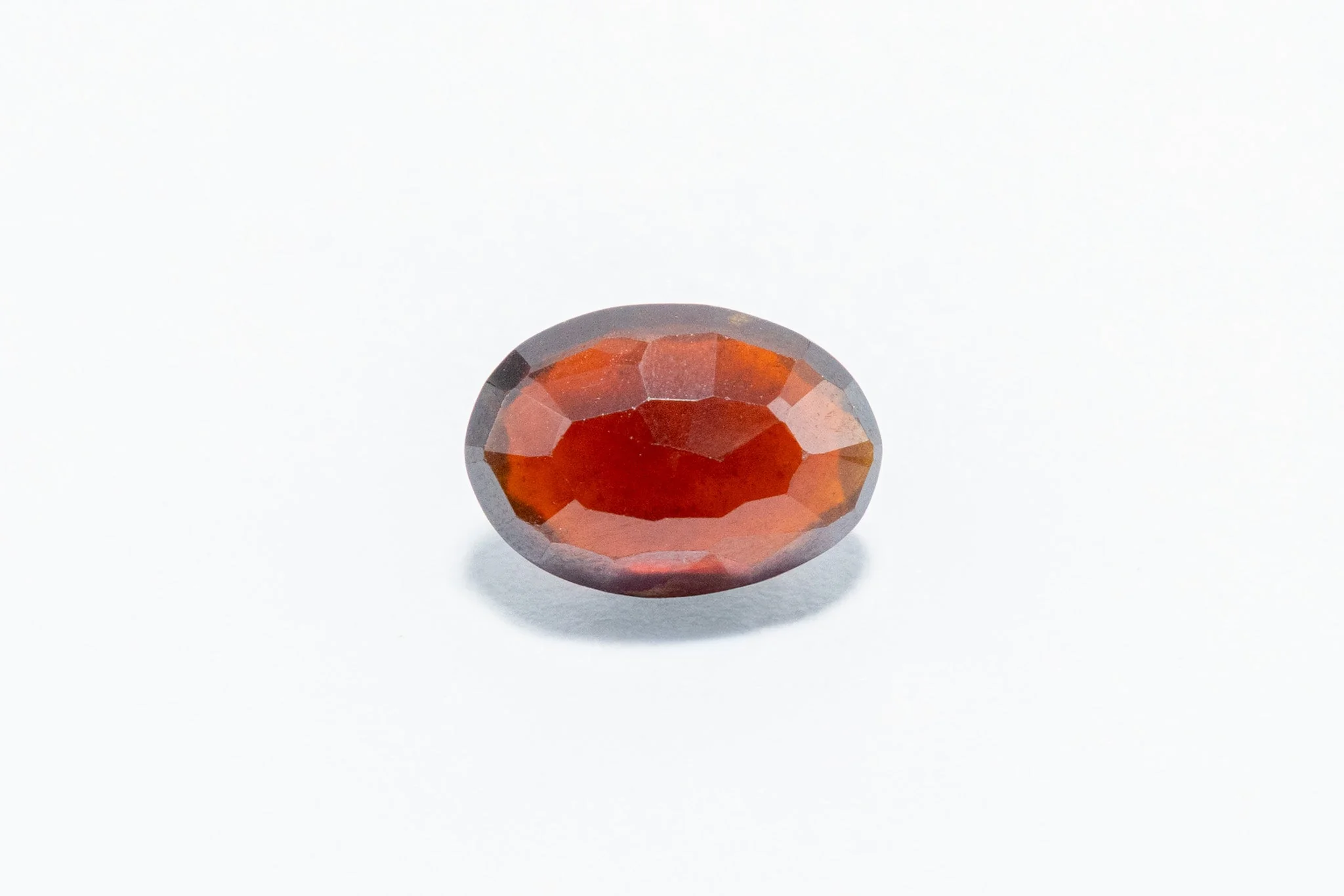 Hessonite - 6.78 Carat - Image 2