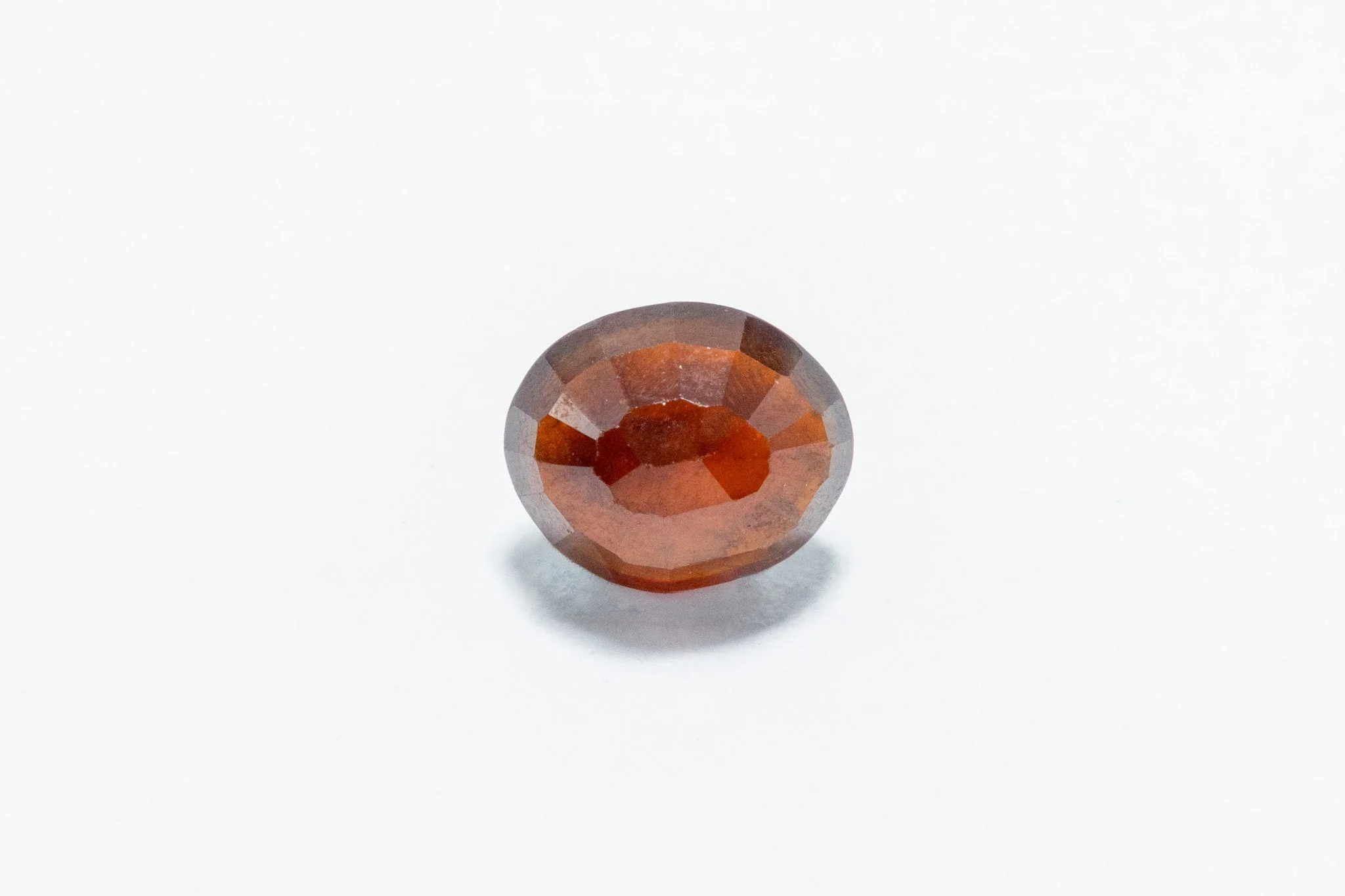 Hessonite - 7.06 Carat - Image 2
