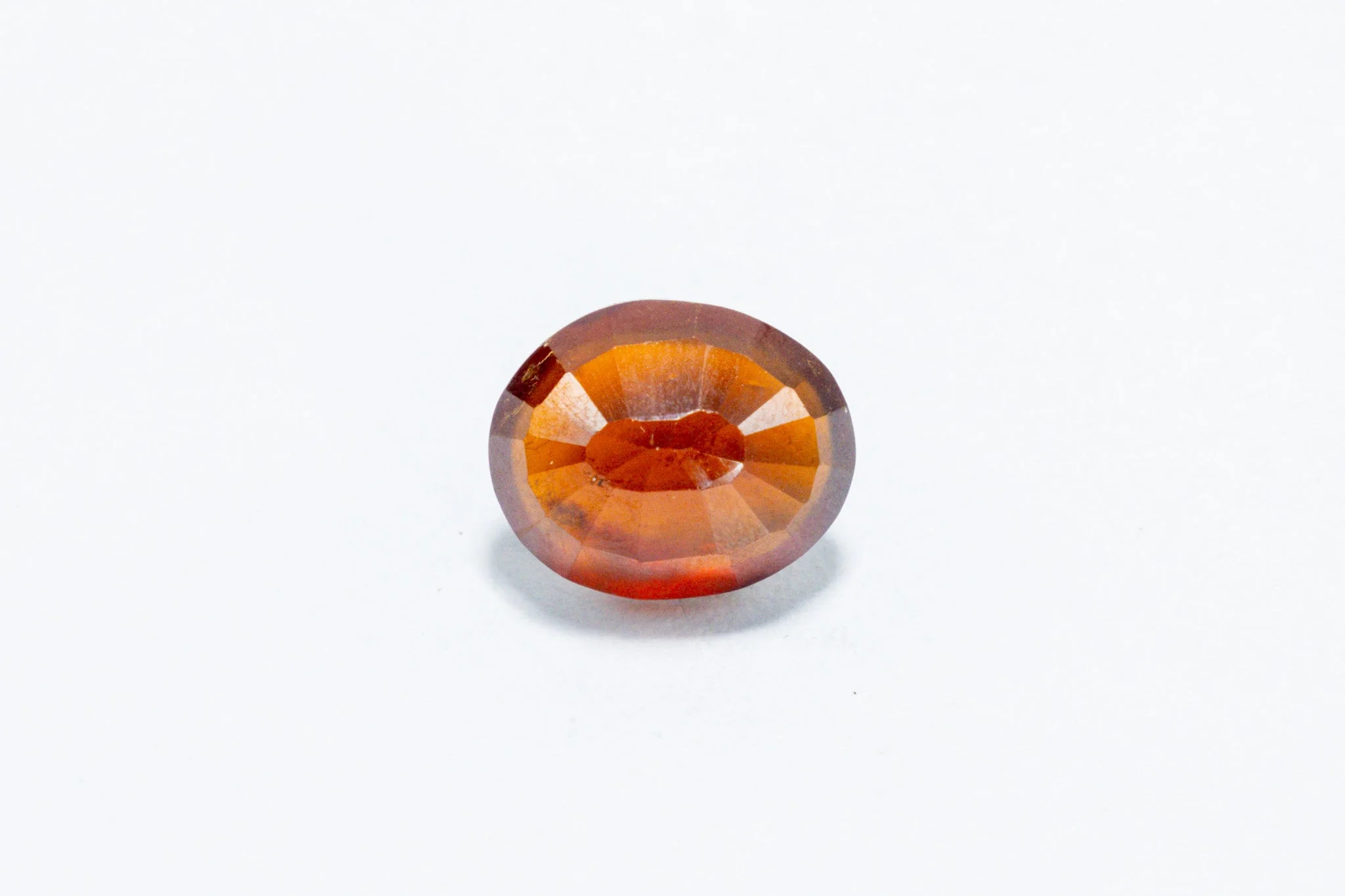 Hessonite - 7.50 Carat - Image 2