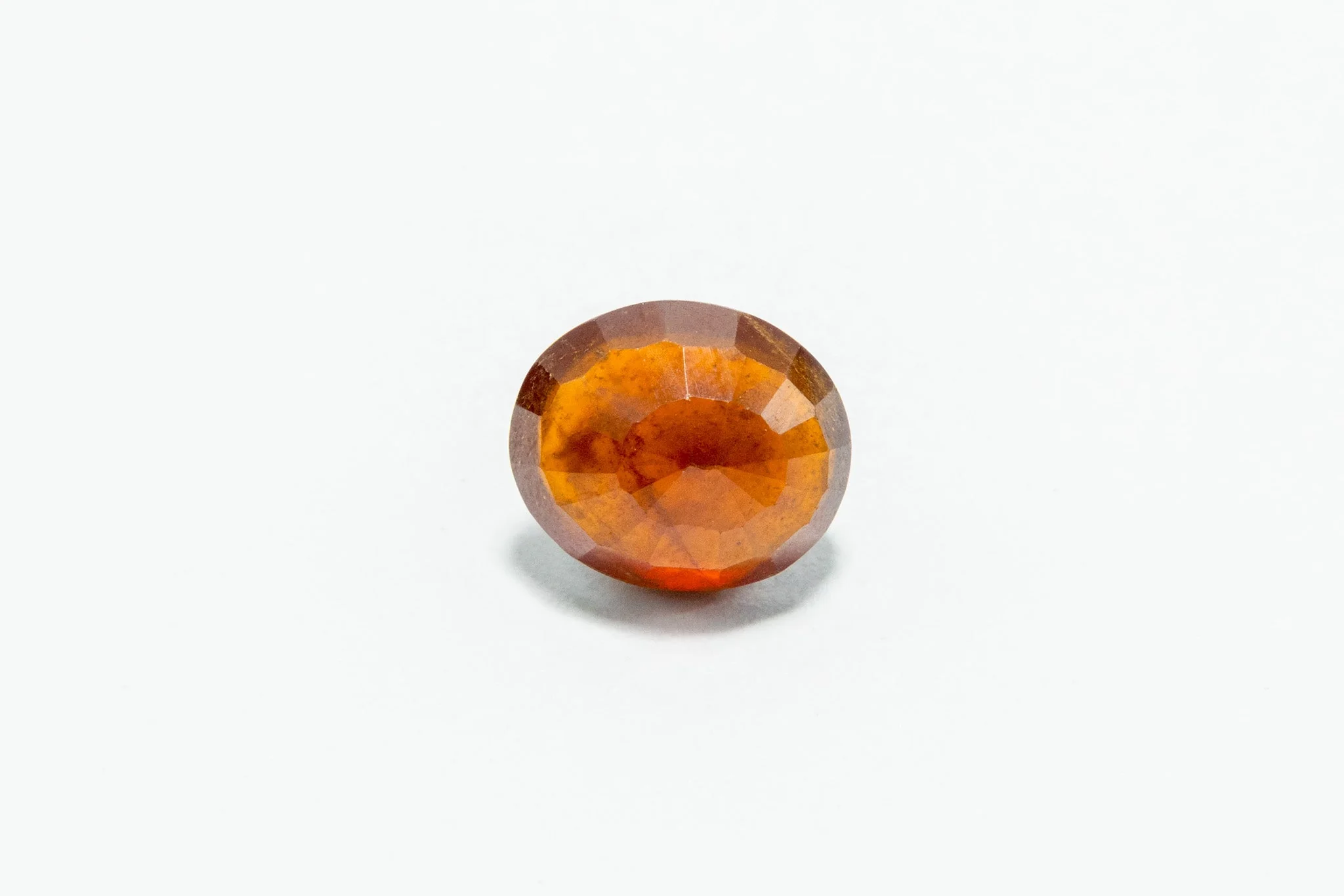 Hessonite - 9.40 Carat - Image 2