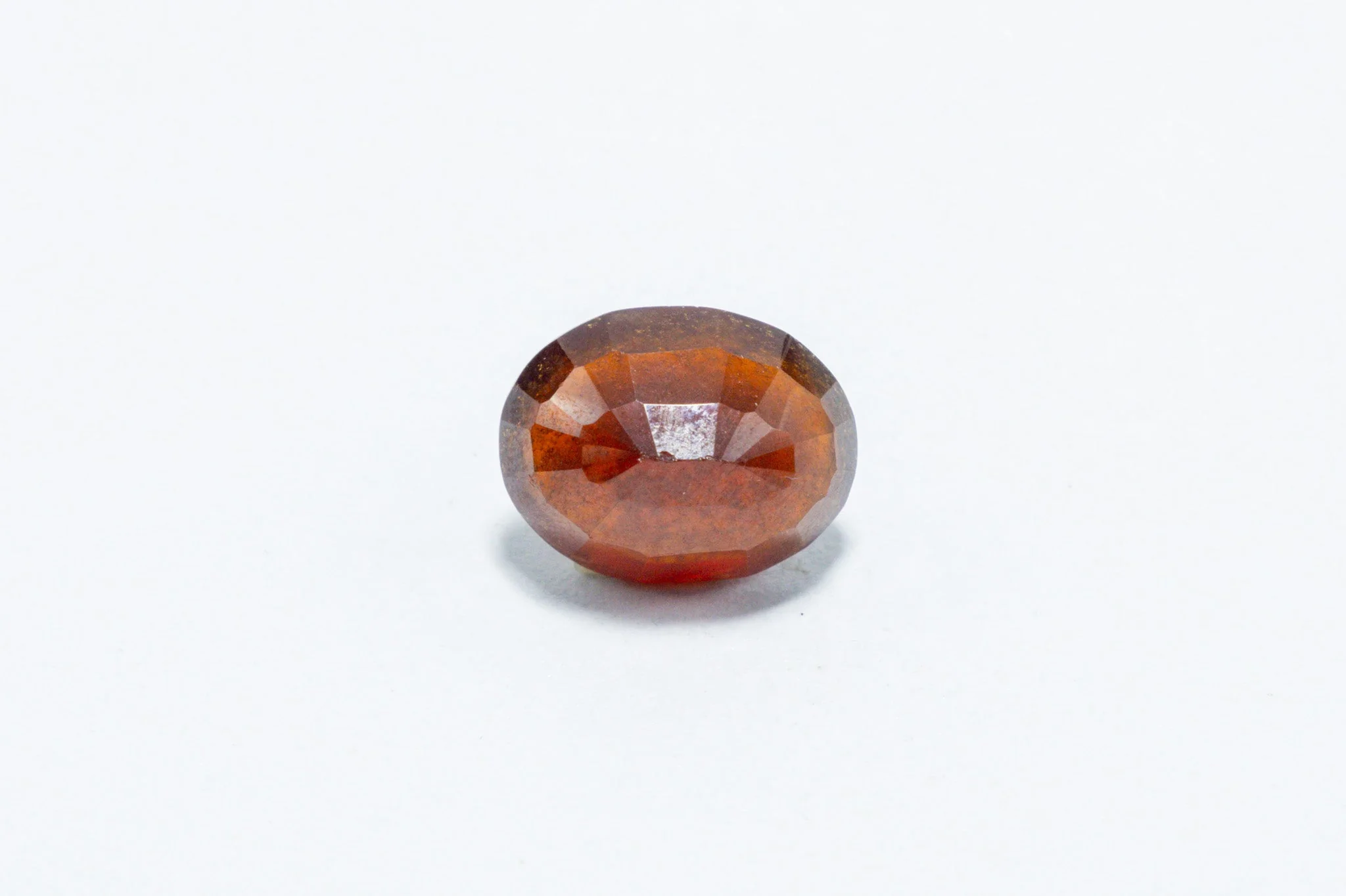 Hessonite - 9.44 Carat - Image 2