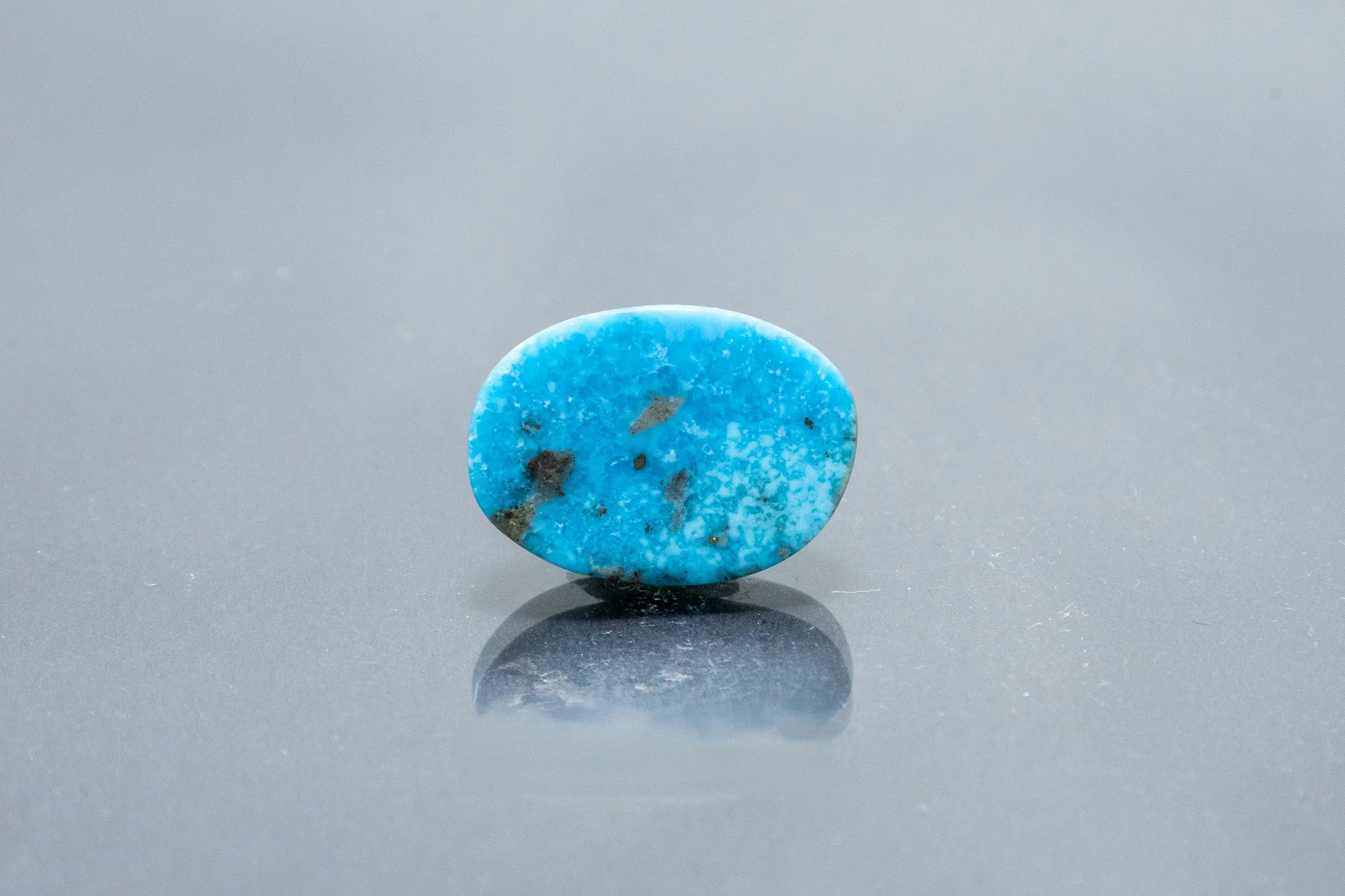 Irani Turquoise - 6.94 Carat - Image 2