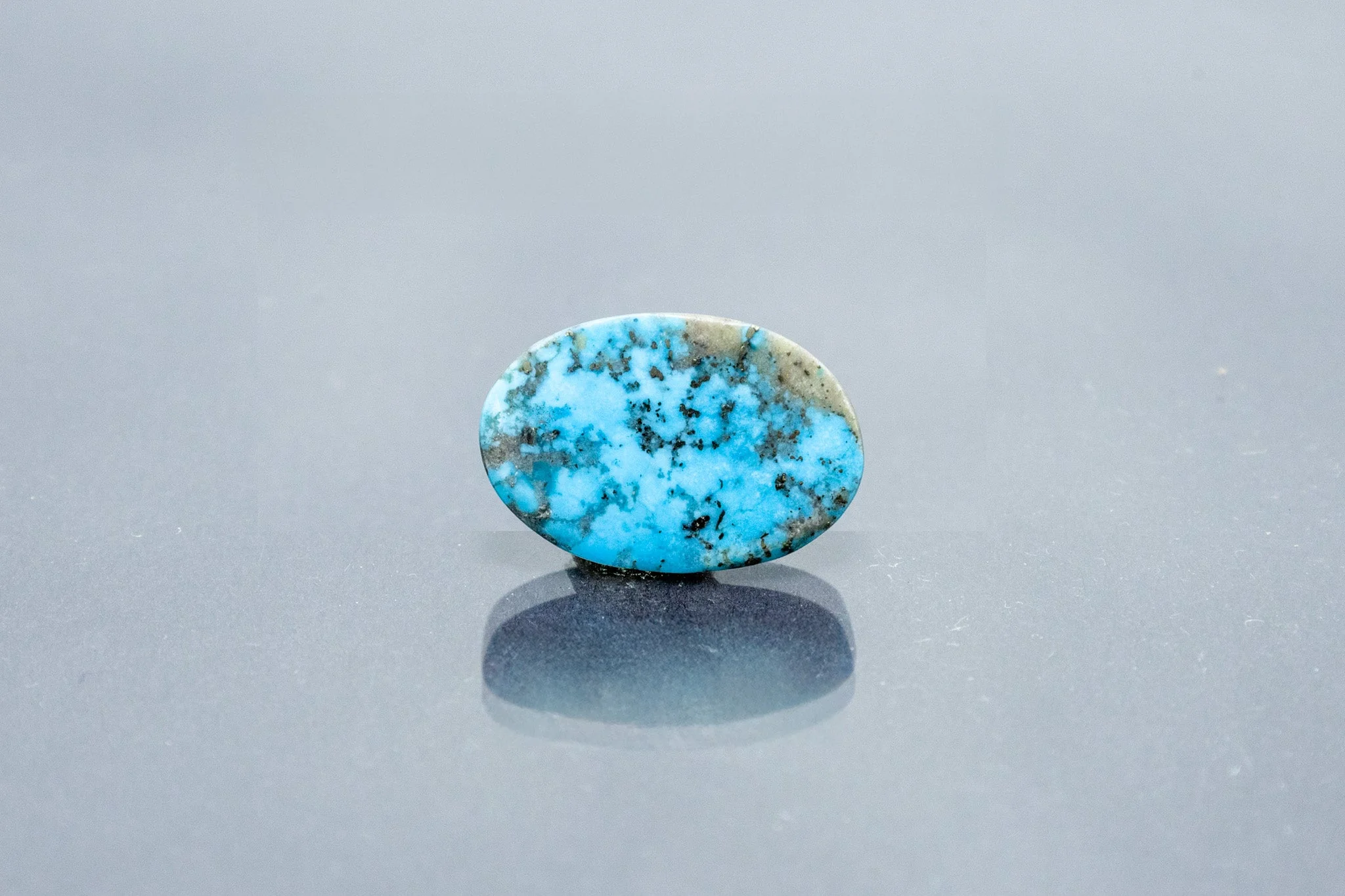 Irani Turquoise - 7.59 Carat - Image 2