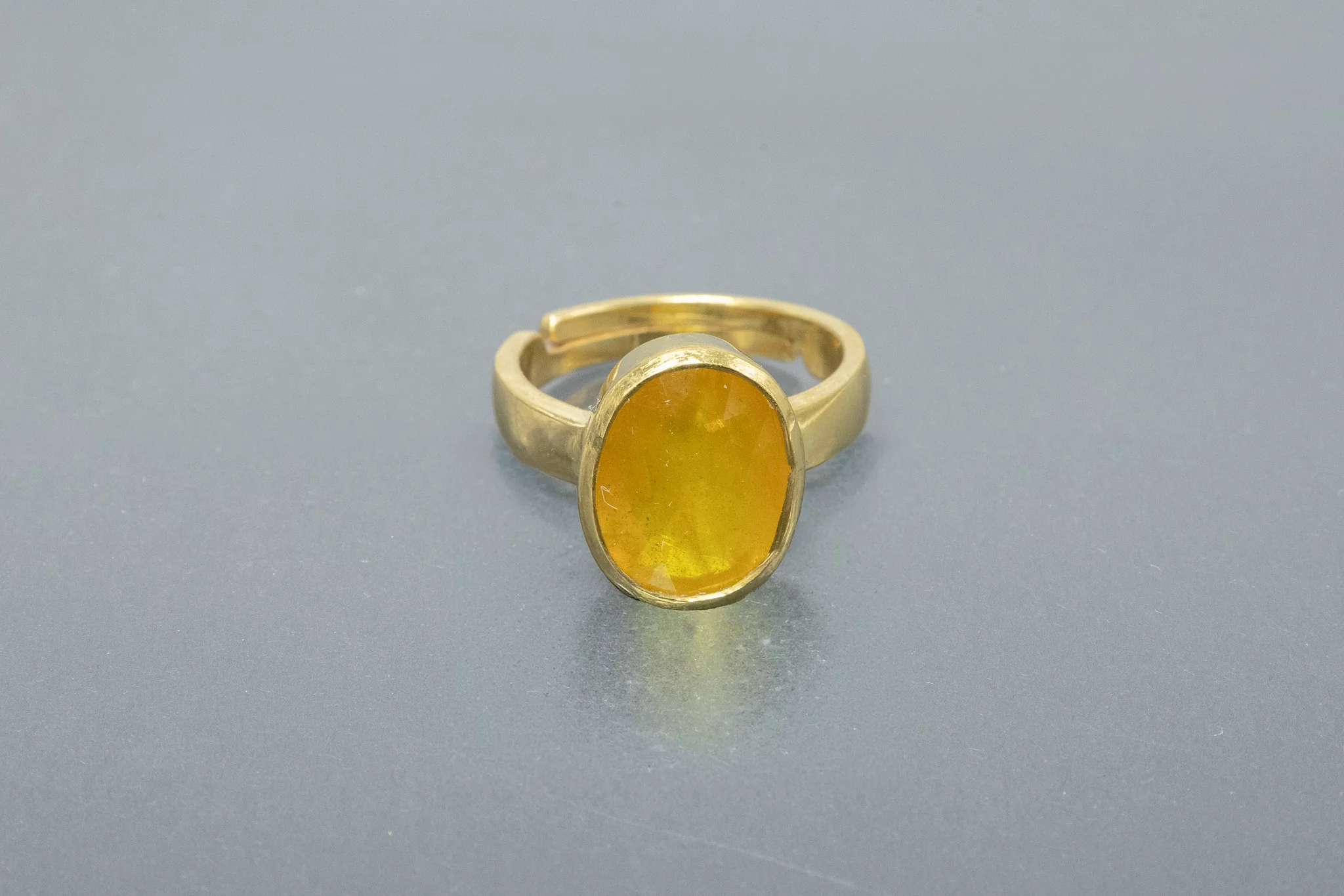 Premium Yellow Sapphire Ring (10 Ratti)