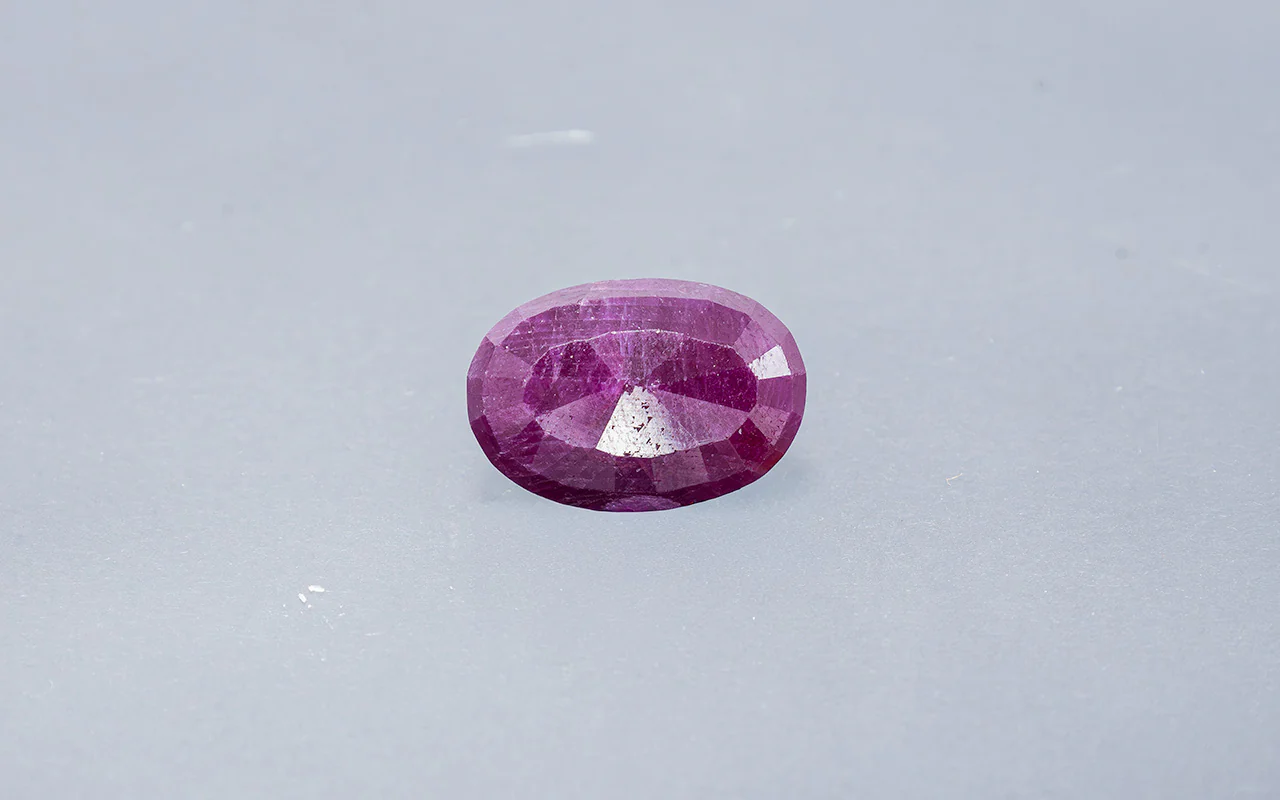 Indian Ruby 13.40 Carat - Image 2