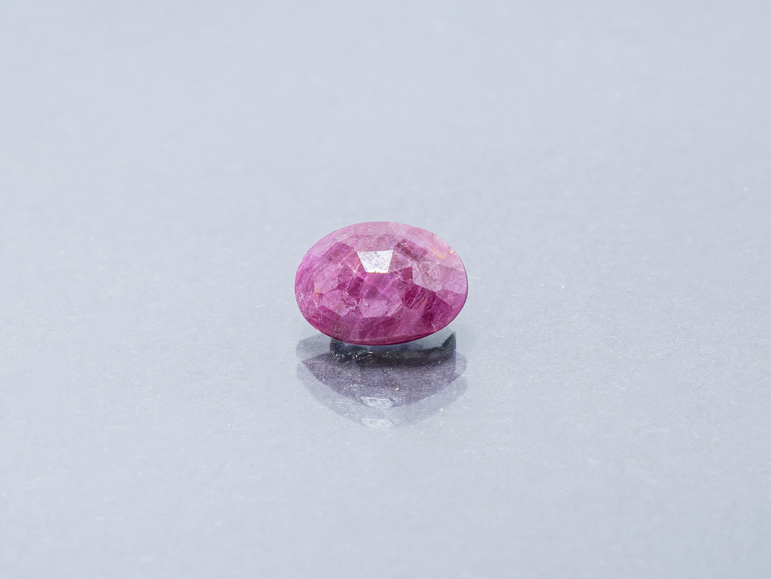 Indian Ruby 3.25 Carat - Image 2