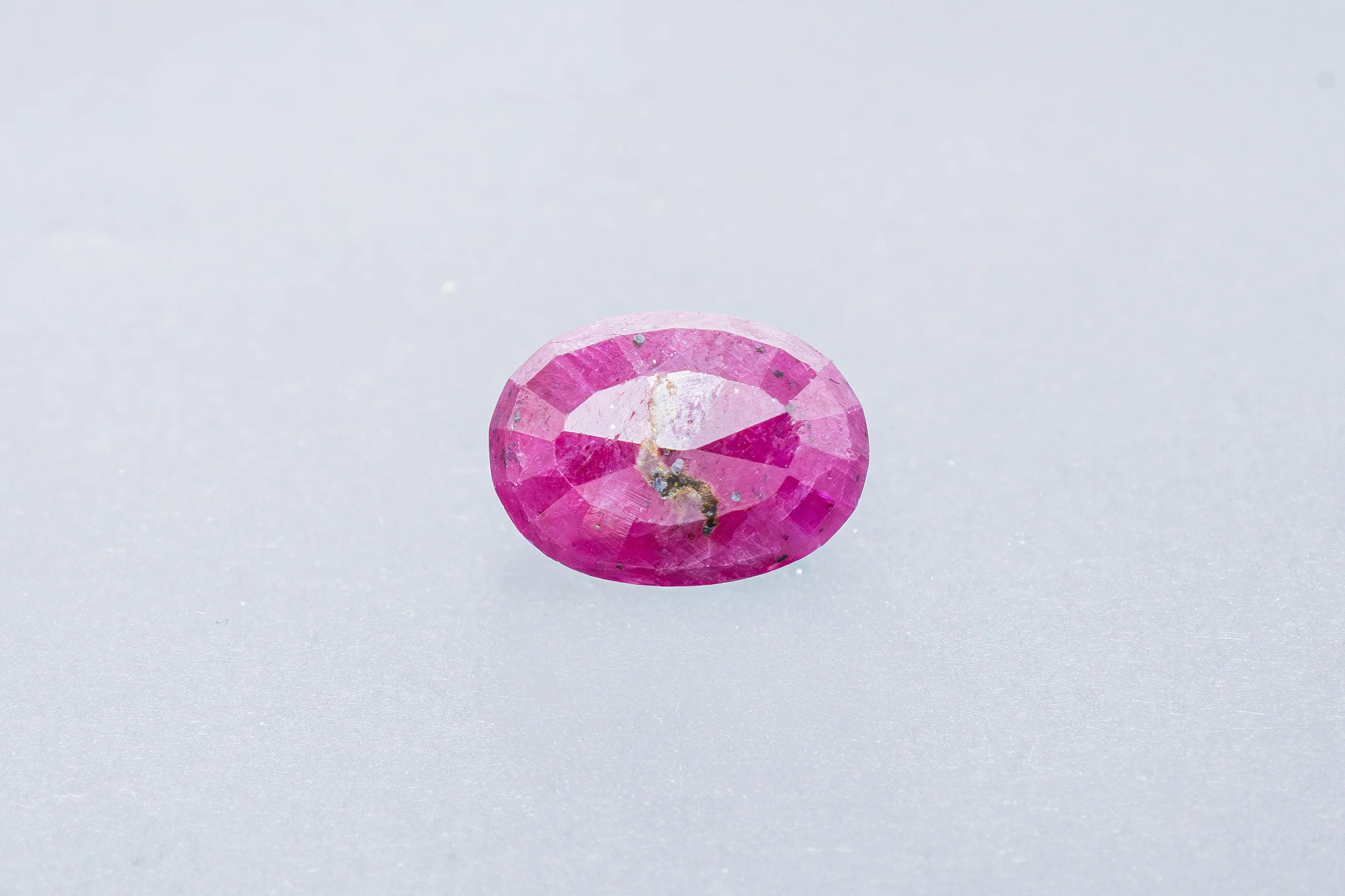 Indian Ruby 6.25 Carat - Image 2