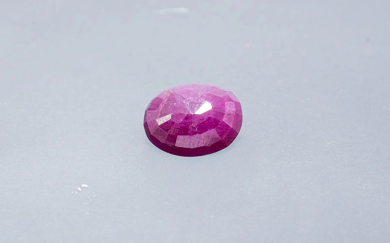 Indian Ruby 9.15 Carat - Image 2