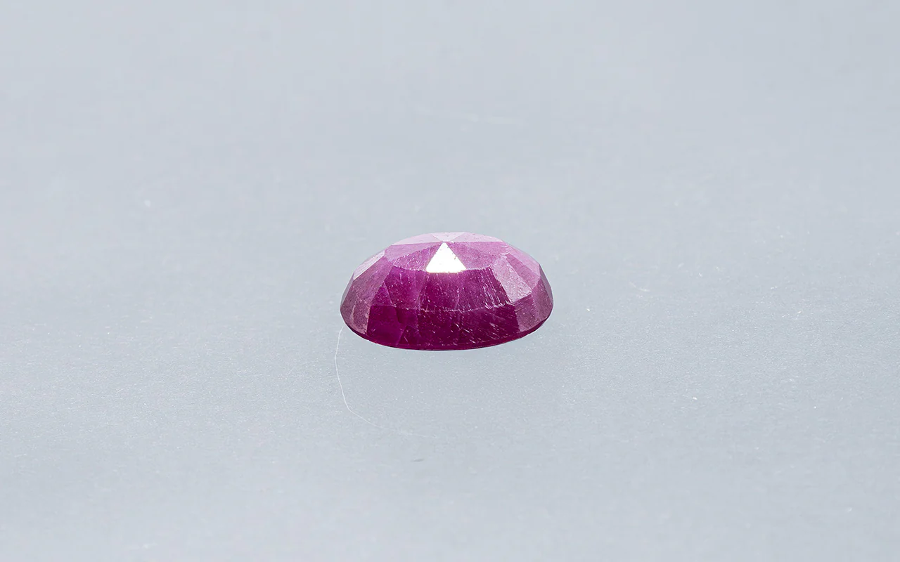 Indian Ruby 9.40 Carat - Image 2